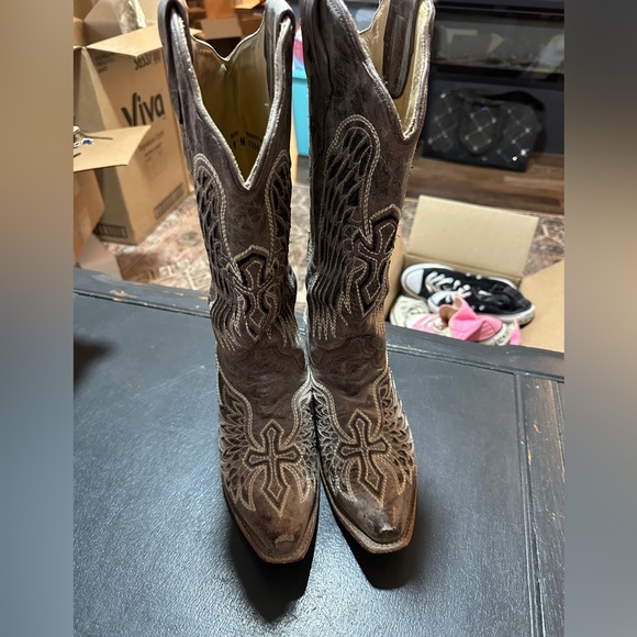 Corral Western Cowboy Boots with Wing Embroidery - Picture 2 of 8
